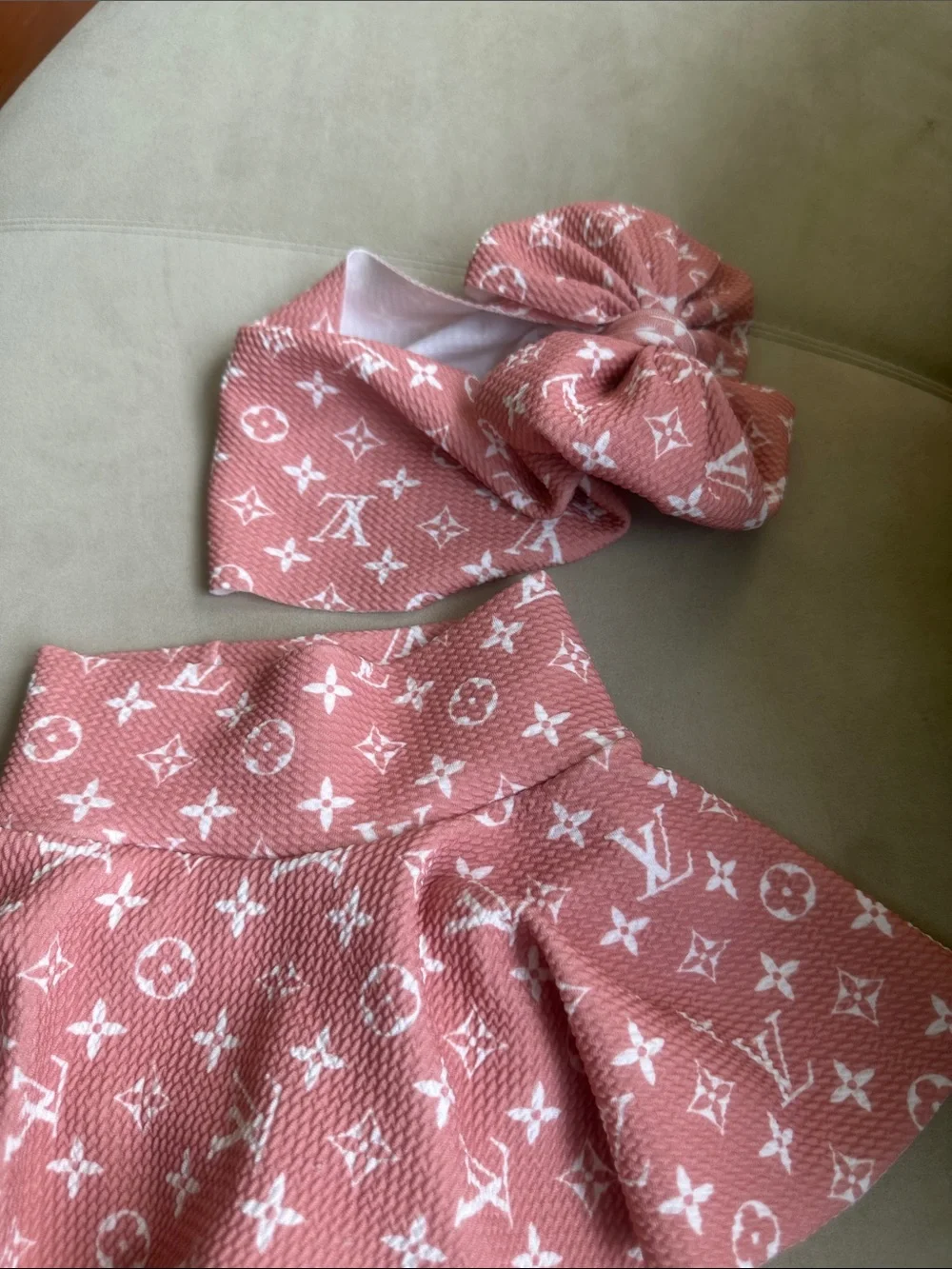 None coordinated pink